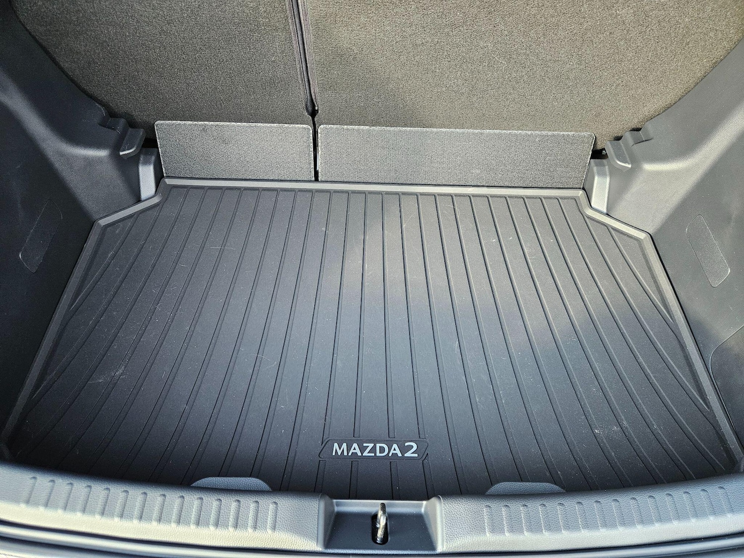 Used Mazda Mazda2 HYBRID for sale - 78086807: Photo 10