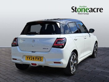 Used Suzuki Swift 2024 for sale - 76550245: Photo