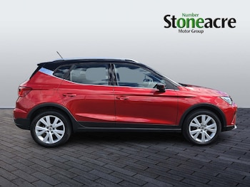 Used SEAT Arona 2024 for sale - 79106977: Photo