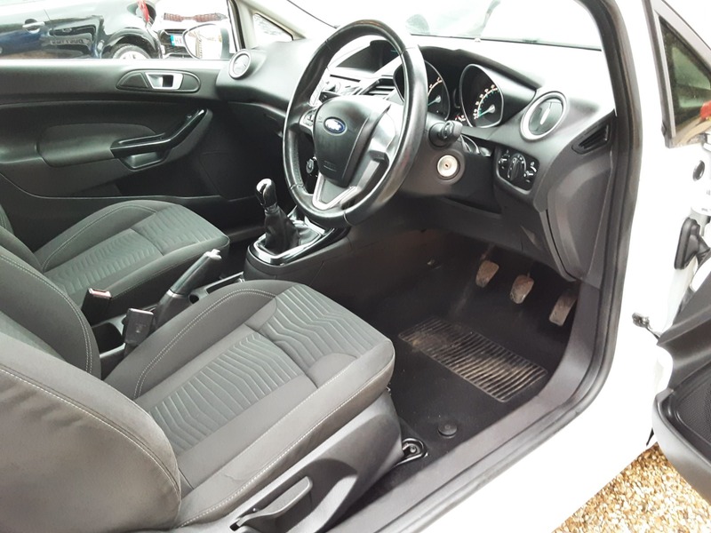 Used Ford Fiesta 2014 for sale - 76334169: Photo 8