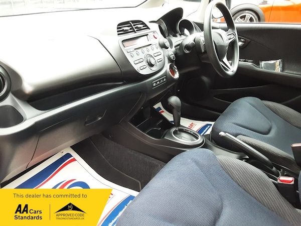 Used Honda Jazz 2012 for sale - 76256912: Photo 10