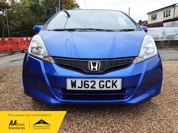 Used Honda Jazz 2012 for sale - 76256912: Photo