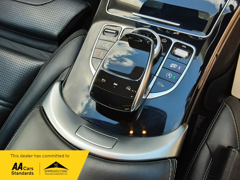 Used Mercedes-Benz C Class 2018 for sale - 77423096: Photo 30