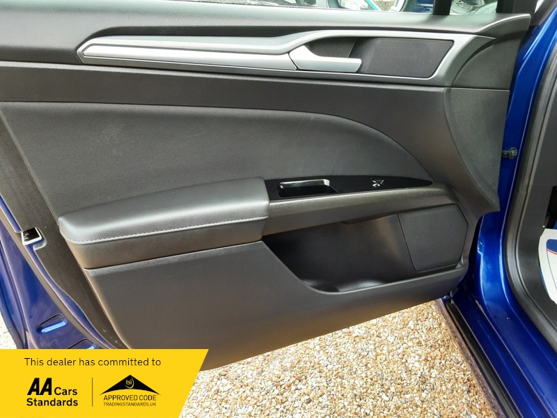 Used Ford Mondeo 2016 for sale - 78182327: Photo 24