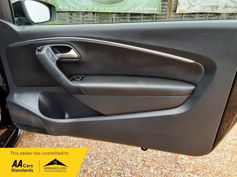 Used Volkswagen Polo 2014 for sale - 76236347: Photo 21