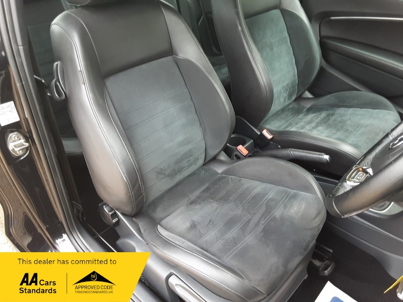 Used Volkswagen Polo 2014 for sale - 76236347: Photo 9