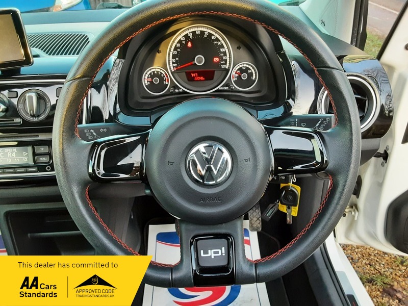 Used Volkswagen up! 2015 for sale - 77129200: Photo 11