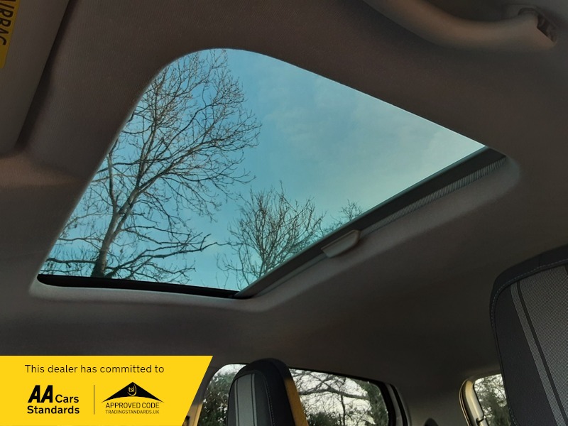 Used Volkswagen up! 2015 for sale - 77129200: Photo 27