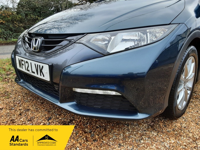 Used Honda Civic 2012 for sale - 76605322: Photo 20