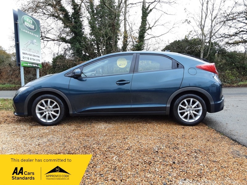 Used Honda Civic 2012 for sale - 76605322: Photo 9