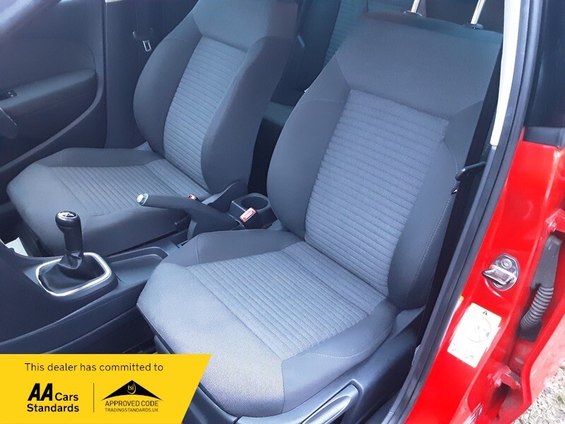 Used Volkswagen Polo 2012 for sale - 77370352: Photo 11