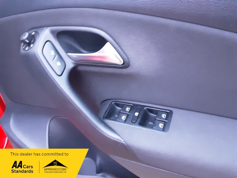 Used Volkswagen Polo 2012 for sale - 77370352: Photo 15