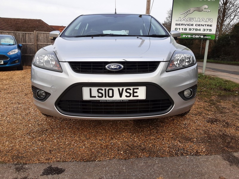 Used Ford Focus 2010 for sale - 77584175: Photo 2