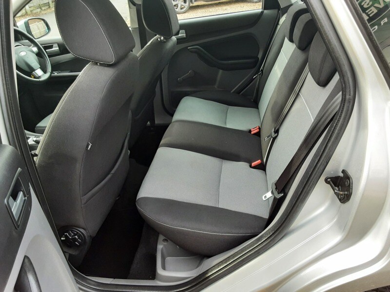 Used Ford Focus 2010 for sale - 77584175: Photo 21