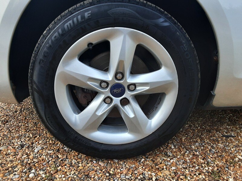 Used Ford Focus 2010 for sale - 77584175: Photo 25