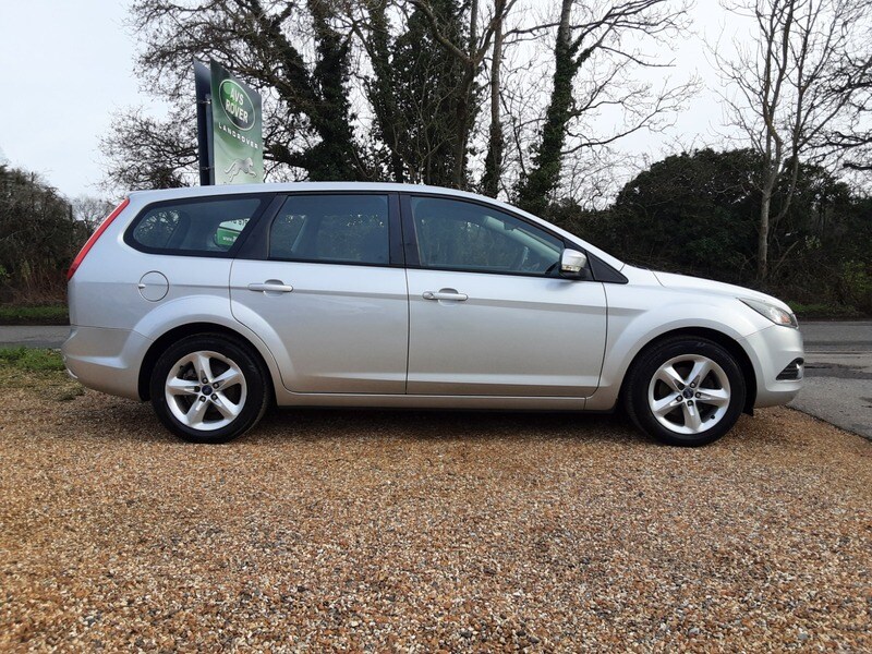 Used Ford Focus 2010 for sale - 77584175: Photo 9