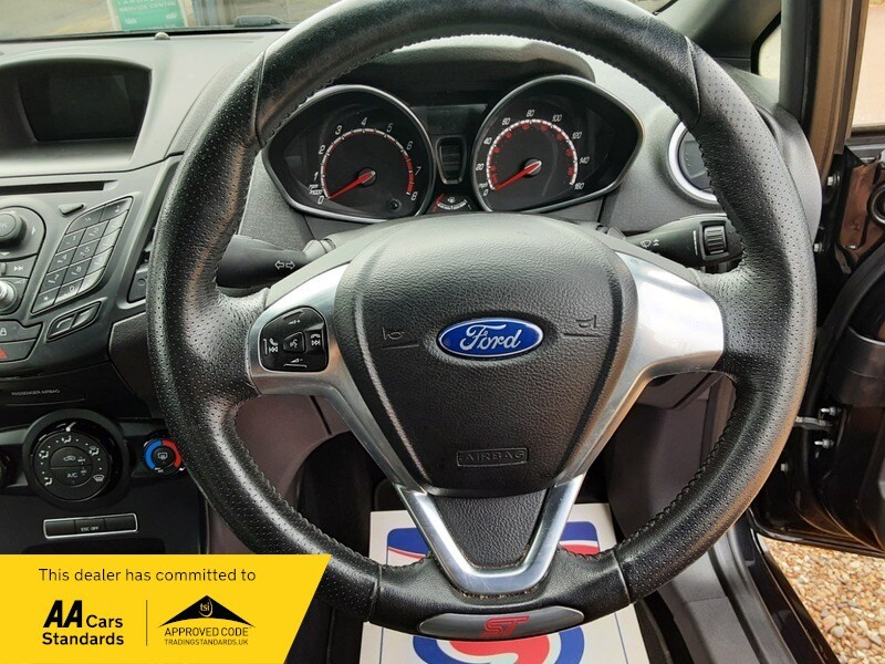 Used Ford Fiesta 2014 for sale - 77749298: Photo 14