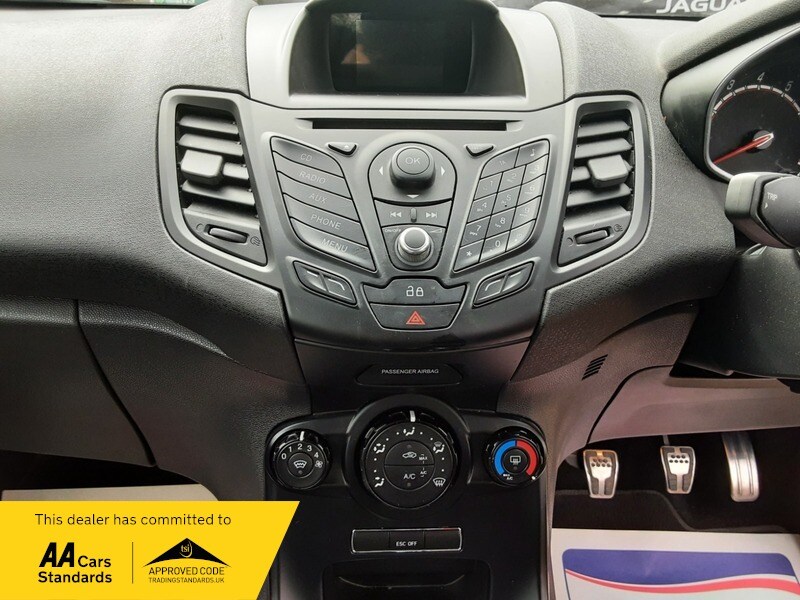 Used Ford Fiesta 2014 for sale - 77749298: Photo 15