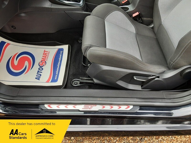 Used Ford Fiesta 2014 for sale - 77749298: Photo 21