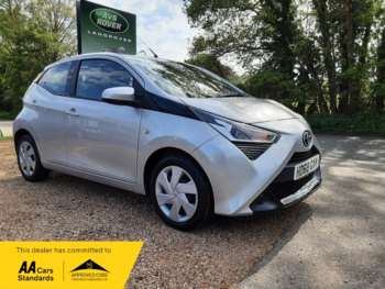 2019 - VVT-I X-PLAY X-SHIFT 5-Door