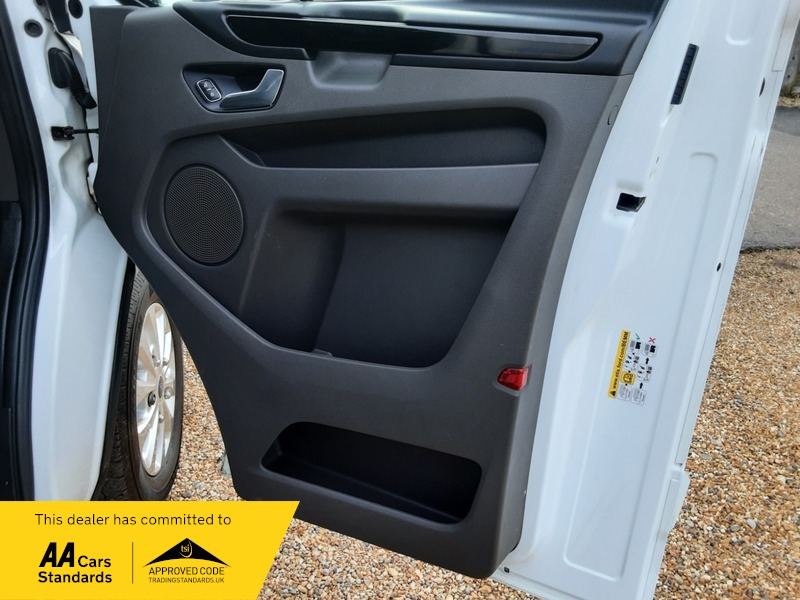 Used Ford Transit Custom 2018 for sale - 77384959: Photo 25