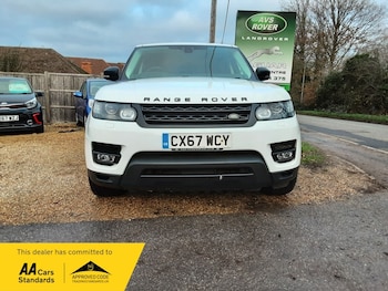 Used Land Rover Range Rover Sport 2017 for sale - 76910775: Photo