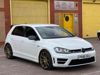 2016 (66) - 2.0 TSI BlueMotion Tech R 4Motion Euro 6 (s/s) 5dr