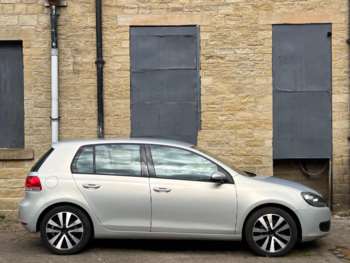 Used Volkswagen Golf 2010 for sale - 75256935: Photo