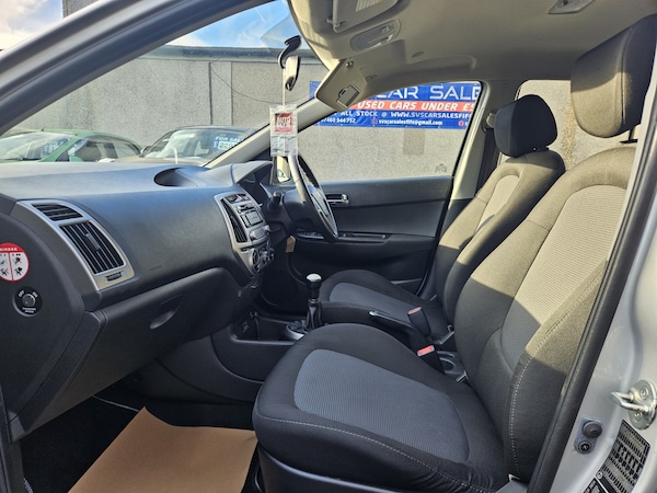 Used Hyundai i20 2014 for sale - 76299059: Photo 16