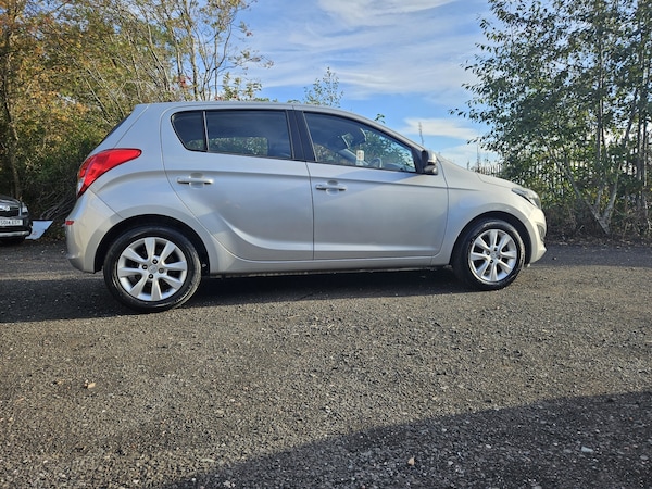 Used Hyundai i20 2014 for sale - 76299059: Photo 5