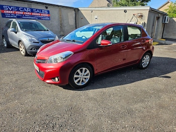 Used Toyota Yaris 2012 for sale - 75555869: Photo