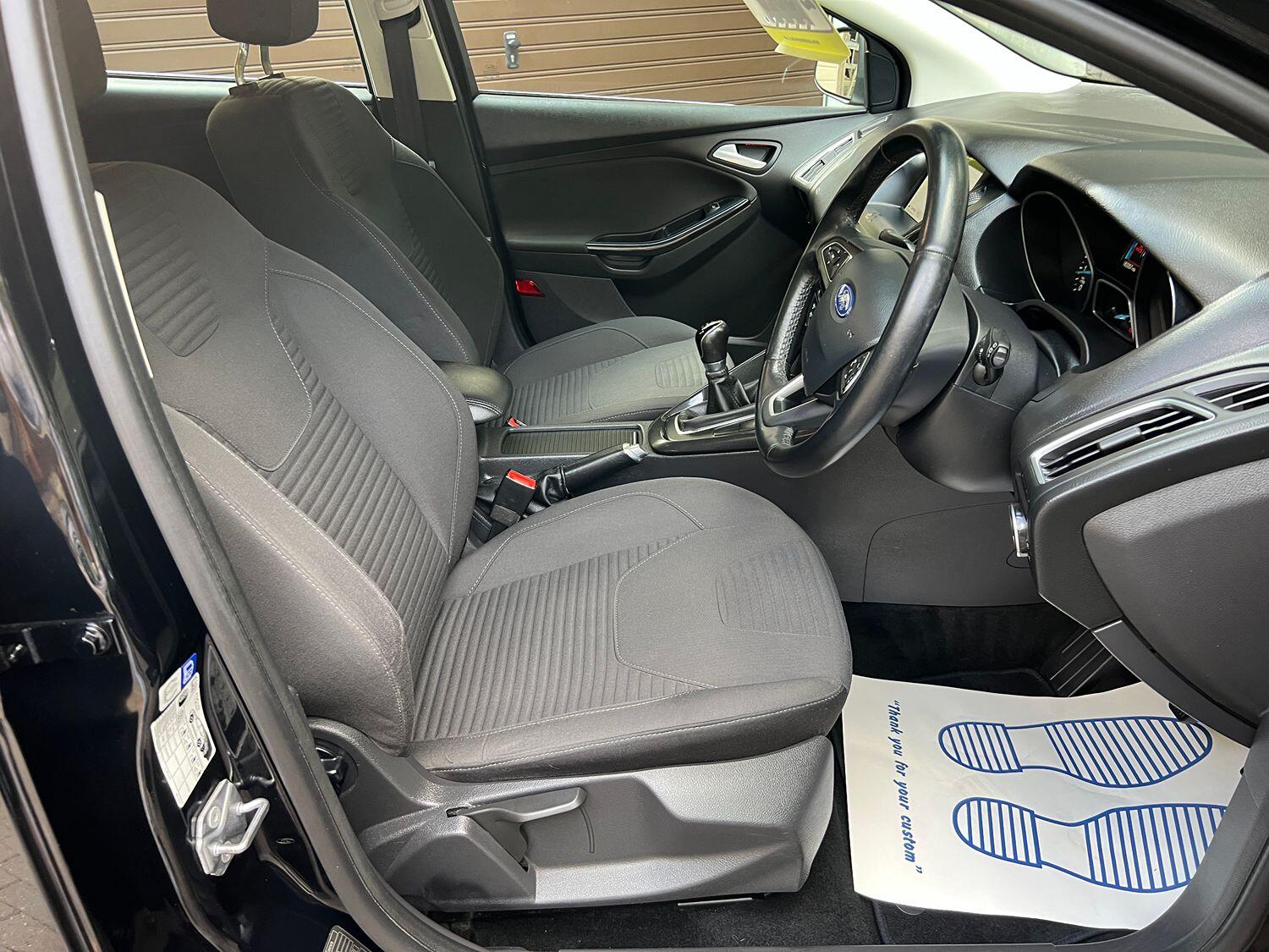 Used Ford Focus 2017 for sale - 76107446: Photo 11
