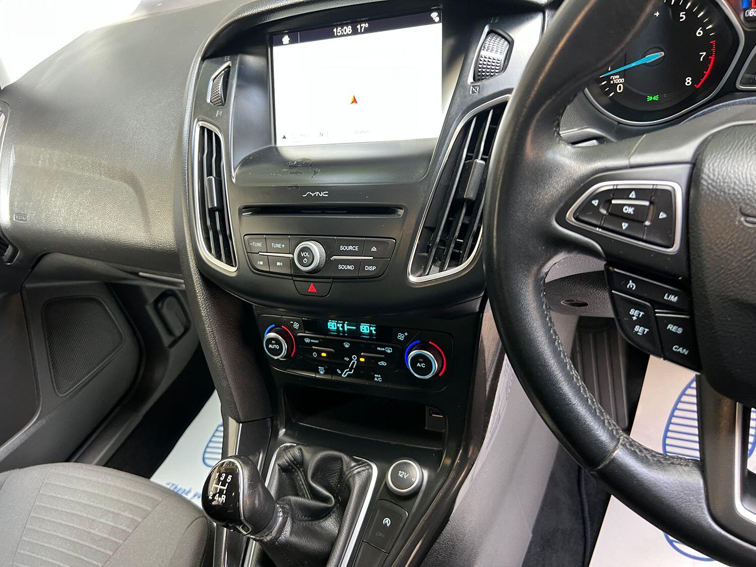 Used Ford Focus 2017 for sale - 76107446: Photo 14