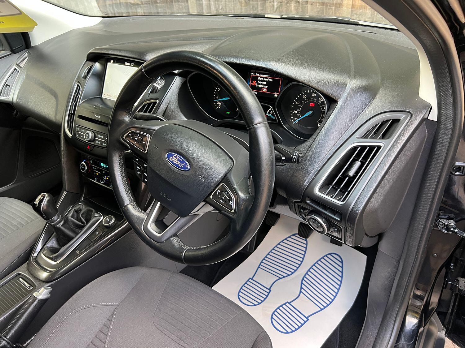 Used Ford Focus 2017 for sale - 76107446: Photo 15