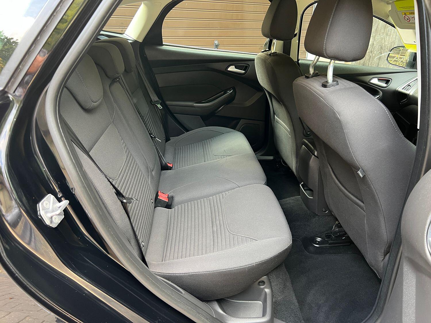 Used Ford Focus 2017 for sale - 76107446: Photo 16