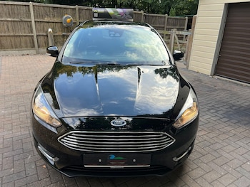 Used Ford Focus 2017 for sale - 76107446: Photo