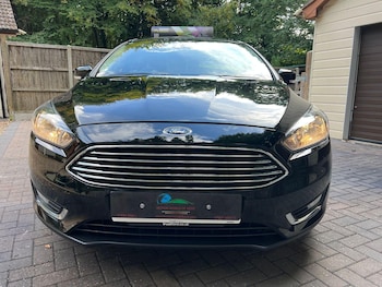 Used Ford Focus 2017 for sale - 76107446: Photo