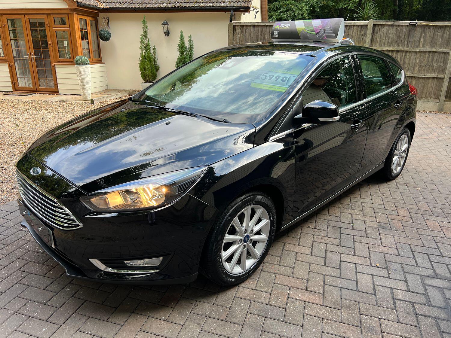 Used Ford Focus 2017 for sale - 76107446: Photo 5