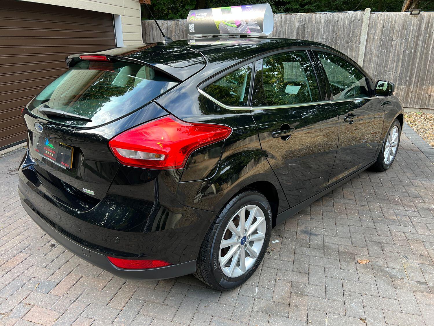 Used Ford Focus 2017 for sale - 76107446: Photo 8