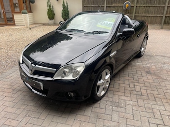 Used Vauxhall Tigra 2007 for sale - 75999942: Photo