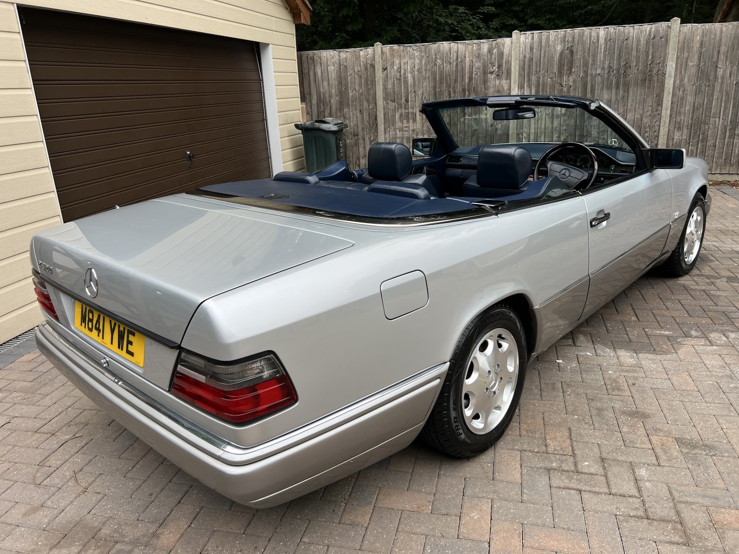 Used Mercedes-Benz E Class 1994 for sale - 76128928: Photo 12