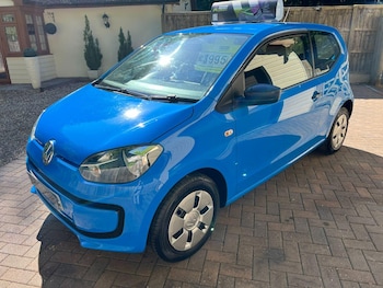 Used Volkswagen up! 2016 for sale - 75999900: Photo