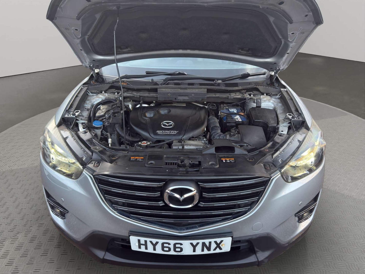 Used Mazda CX-5 2016 for sale - 76949862: Photo 2