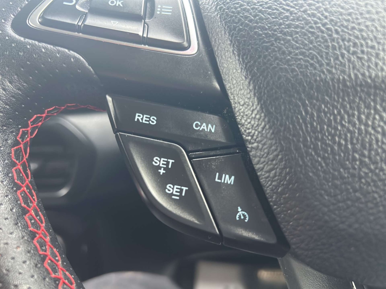 Used Ford Ecosport 2019 for sale - 76416856: Photo 17