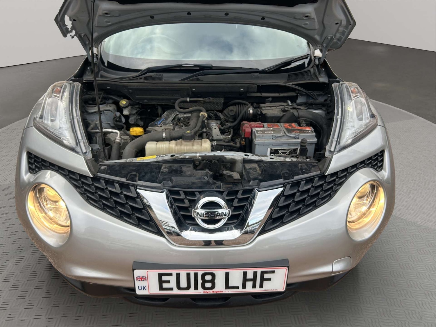 Used Nissan Juke 2018 for sale - 76172799: Photo 2