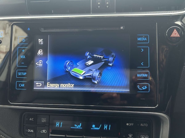 Used Toyota Auris 2018 for sale - 76174588: Photo 27