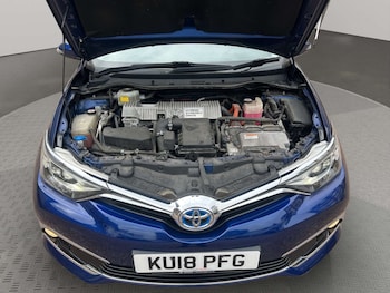 Used Toyota Auris 2018 for sale - 76174588: Photo 2