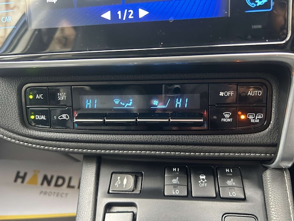 Used Toyota Auris 2018 for sale - 76174588: Photo 30