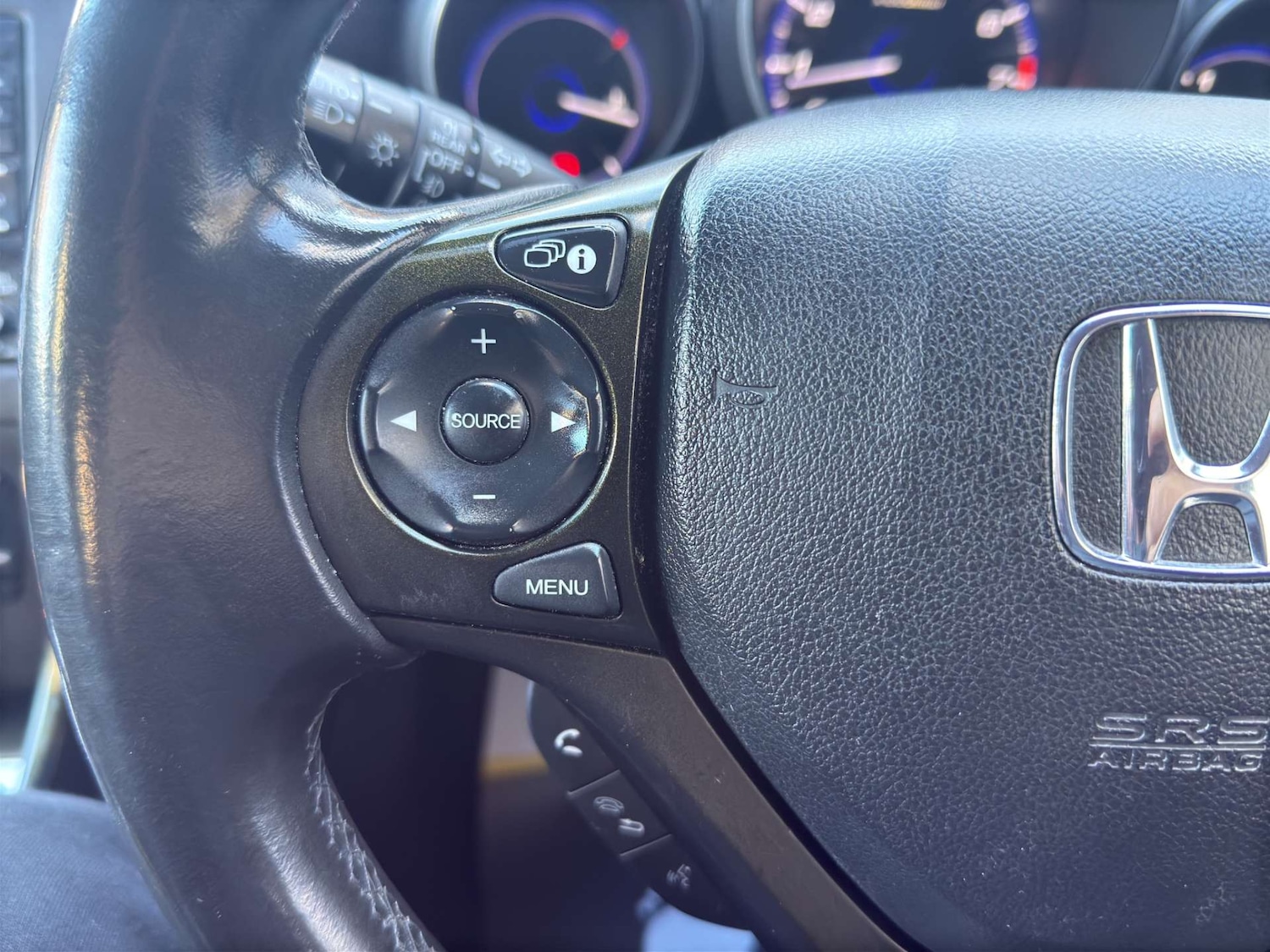 Used Honda Civic 2013 for sale - 77241508: Photo 24