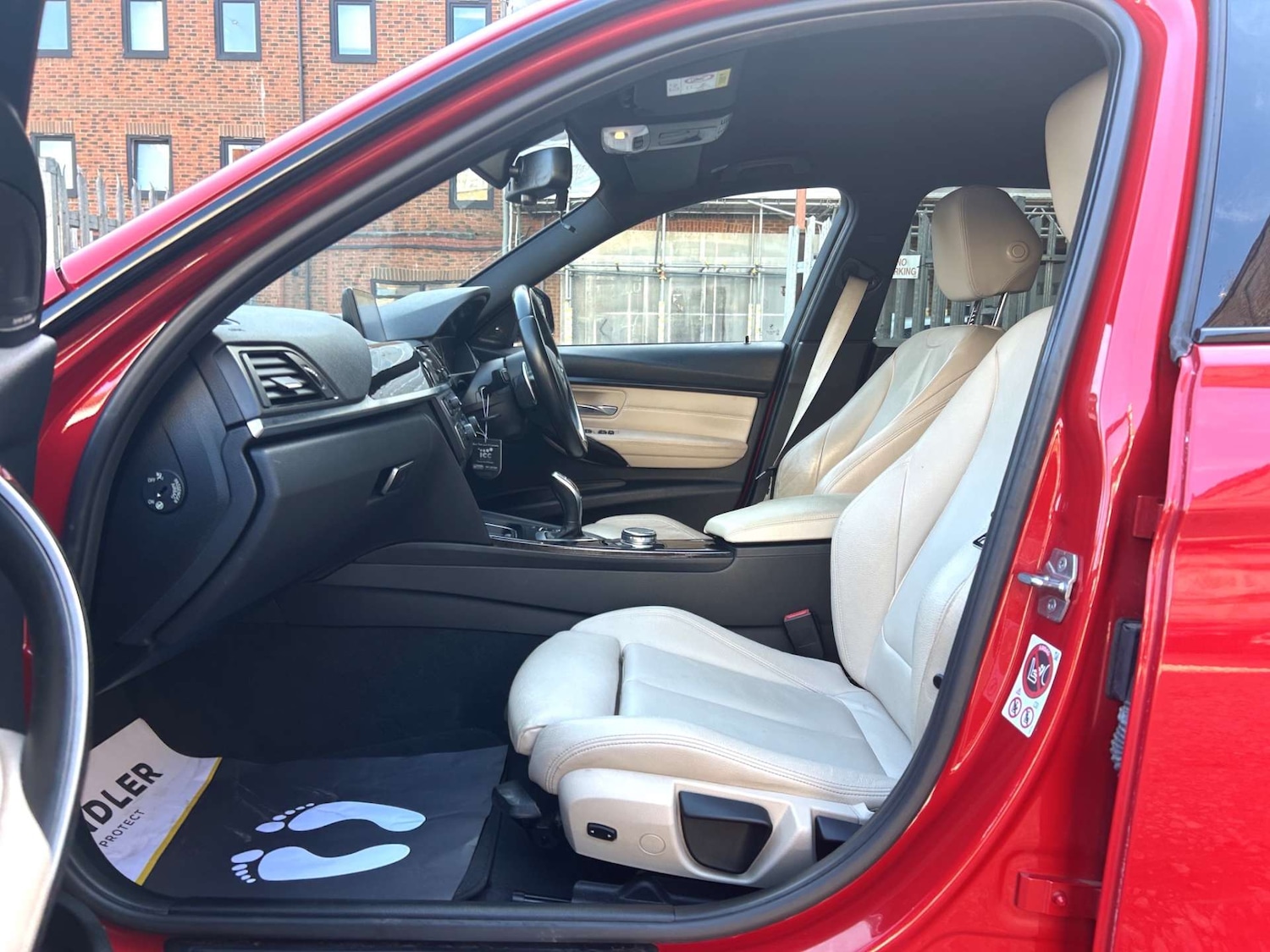 Used BMW 3 Series 2015 for sale - 77917752: Photo 18